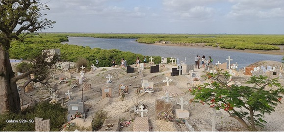 services-01 Cimetiere Fadhiout